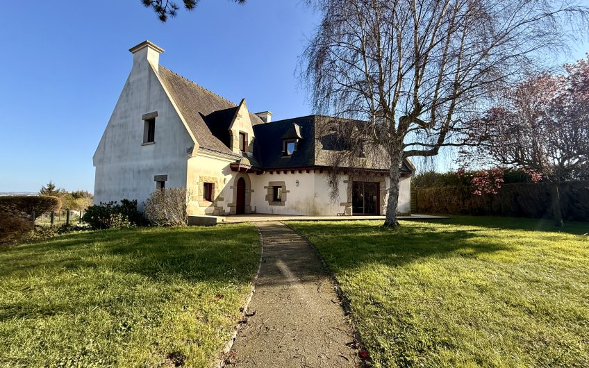 MAISON – 7 PIECES – LANGUEUX