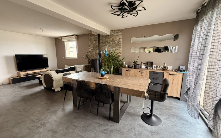 MAISON – 5 PIECES – LANGUEUX