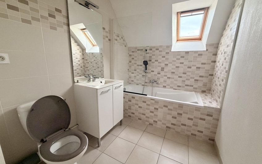 MAISON – 4 PIECES – LANGUEUX