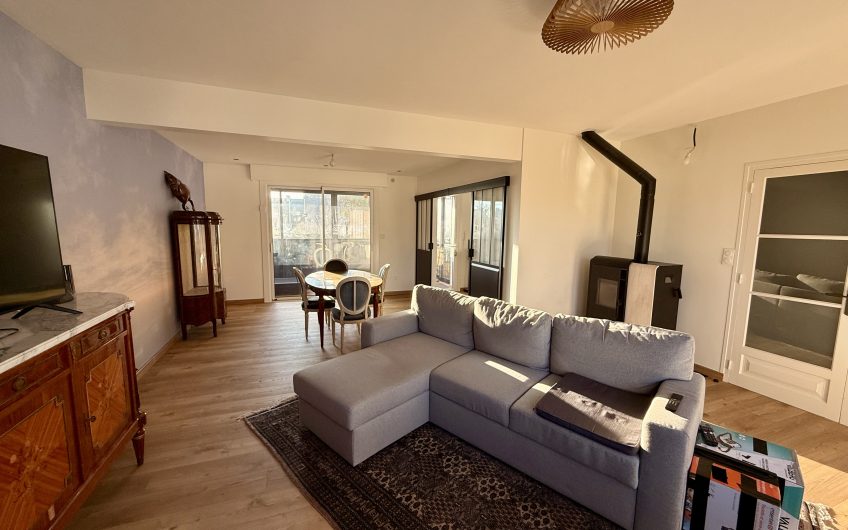 MAISON – 6 PIECES – LANGUEUX